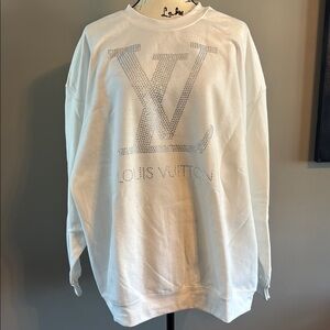 Louis Vuitton White Sweatshirt with Subtle Geometric Design